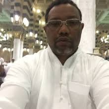 محمد محمود ولد بكار كاتب صحفي